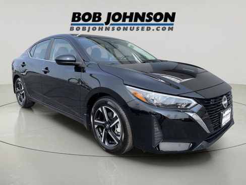 Used 2025 Nissan Sentra SV w/ All-Weather Package FWD image 1