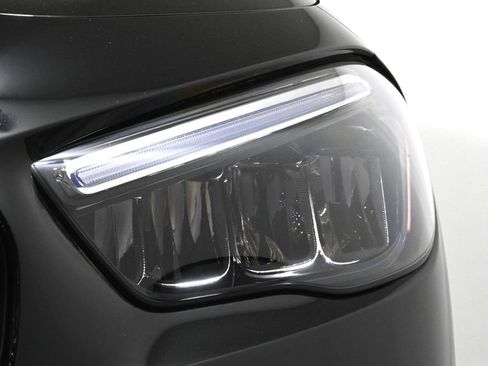 New 2026 Mercedes-Benz GLA 250 4MATIC image 11