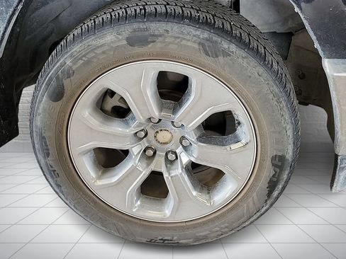 Used 2022 RAM 1500 Big Horn RWD image 5
