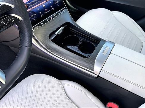 Used 2024 Mercedes-Benz C 300 Sedan image 15