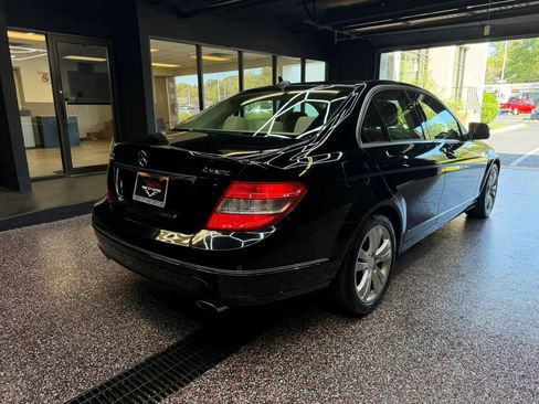 Used 2009 Mercedes-Benz C 300 4MATIC Sedan image 8