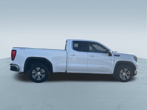 New 2025 GMC Sierra 1500 SLE w/ Preferred Package image 11