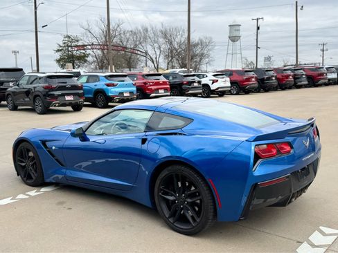 Used 2016 Chevrolet Corvette Stingray Coupe w/ 3LT Preferred Equipment Group image 6
