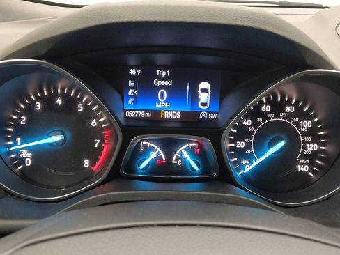 Used 2017 Ford Escape Titanium image 23