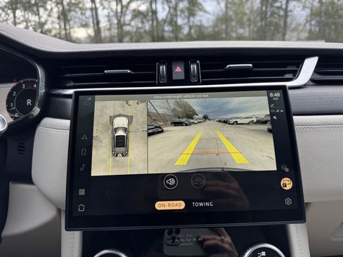 Used 2024 Jaguar F-PACE R-Dynamic S image 14