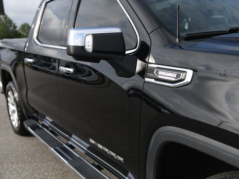 Used 2021 GMC Sierra 1500 SLT w/ SLT Premium Plus Package AWD/4WD image 5