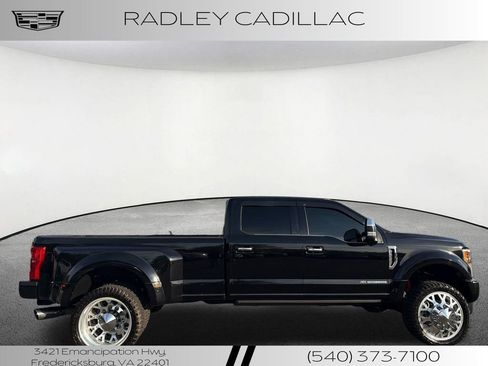 Used 2017 Ford F450 Platinum w/ Platinum Ultimate Package image 20