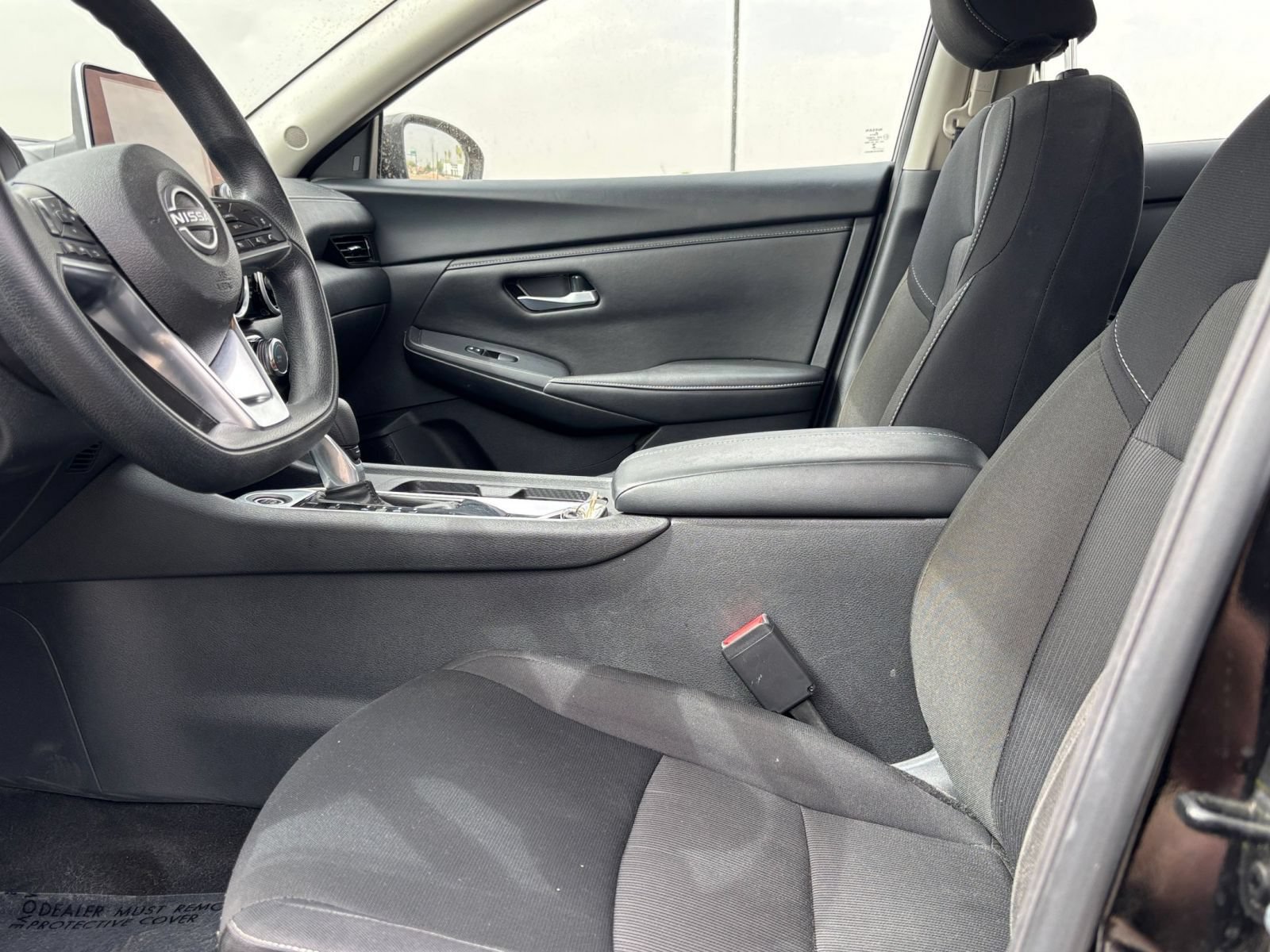 Used 2025 Nissan Sentra SV FWD image 24
