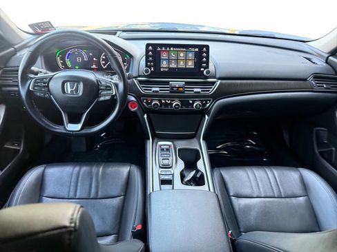 Used 2022 Honda Accord Touring image 13