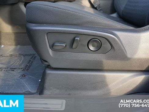 Used 2023 Chevrolet Silverado 1500 RST AWD/4WD image 46