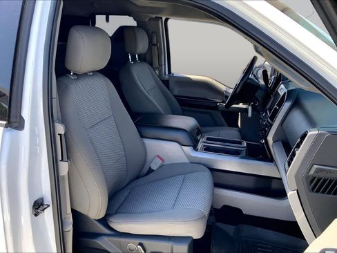 Used 2018 Ford F150 XLT w/ Equipment Group 302A Luxury AWD/4WD image 8