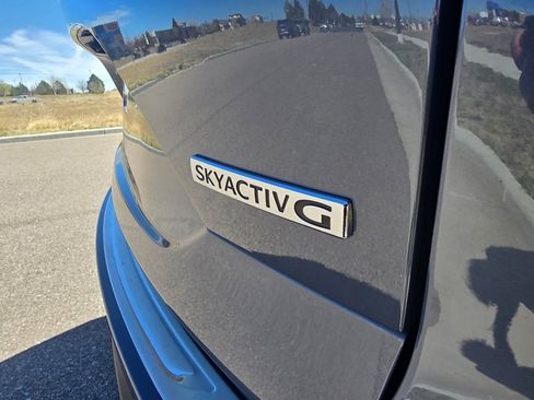 Used 2024 MAZDA CX-5 Carbon Edition image 11