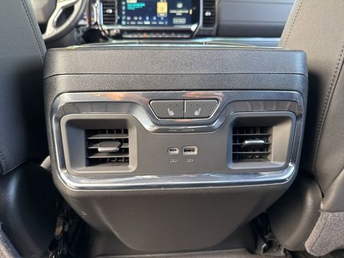 Used 2025 Chevrolet Silverado 2500 LTZ w/ LTZ Premium Package image 30