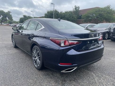 Used 2025 Lexus ES 350 w/ Premium Package FWD image 8