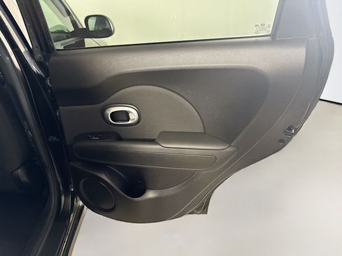 Used 2017 Kia Soul w/ Convenience Package FWD image 27
