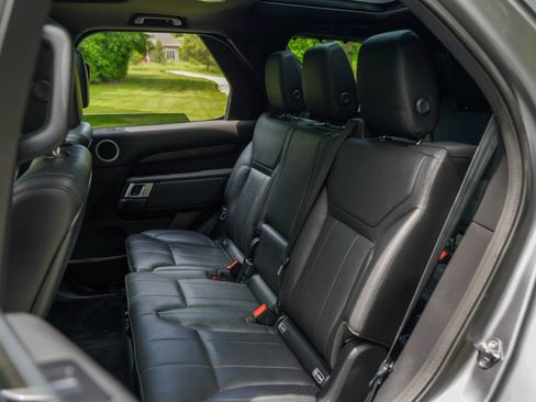 Used 2020 Land Rover Discovery HSE AWD/4WD image 30