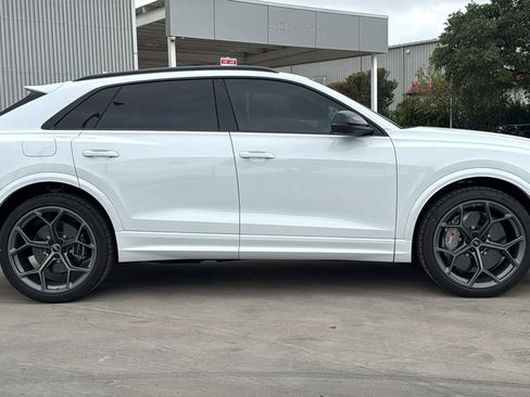 New 2026 Audi RS Q8 performance AWD/4WD image 9