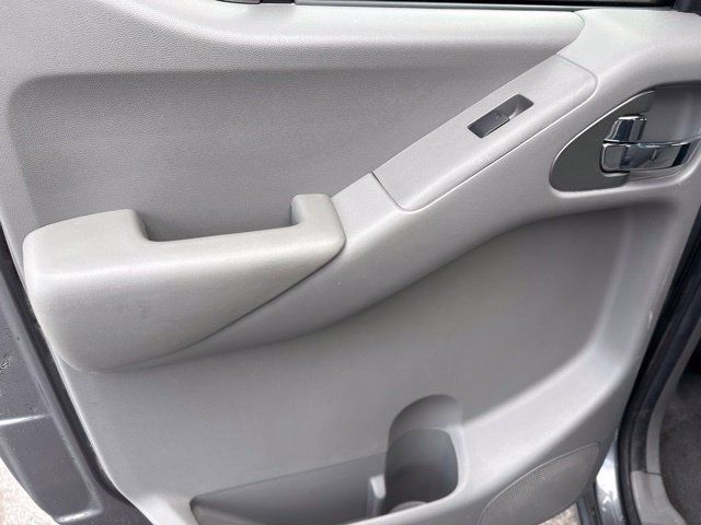 Used 2019 Nissan Frontier SV RWD image 22