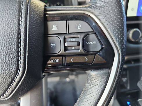 Used 2023 Toyota Tundra Limited RWD image 12