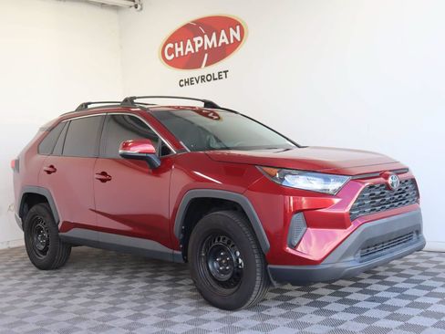 Used 2020 Toyota RAV4 LE w/ Carpet Mat Package FWD image 1