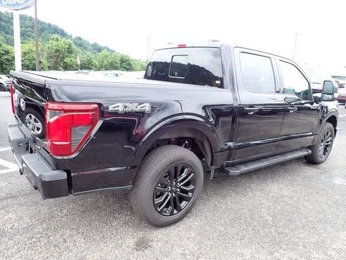Used 2025 Ford F150 XLT w/ Equipment Group 303A High AWD/4WD image 8