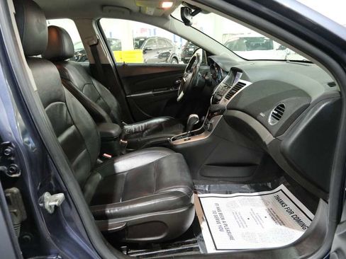 Used 2013 Chevrolet Cruze LTZ image 29