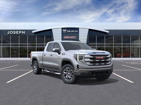 New 2026 GMC Sierra 1500 SLE image 2
