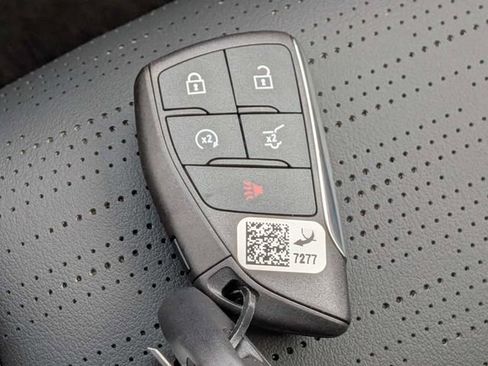 New 2026 Buick Enclave Sport Touring w/ Power Package FWD image 34