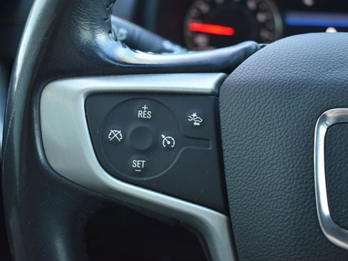 Used 2020 GMC Terrain SLT image 29