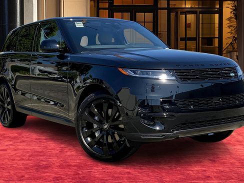 New 2025 Land Rover Range Rover Sport SE image 17