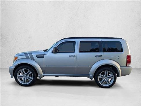 Used 2011 Dodge Nitro Heat RWD image 4
