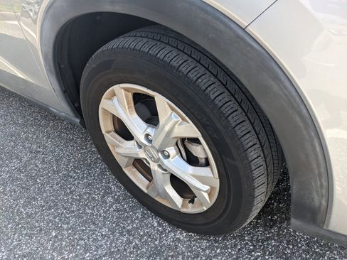 Used 2023 Honda HR-V LX image 17