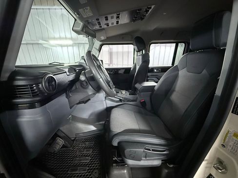 Used 2024 INEOS Grenadier Trialmaster Edition image 18