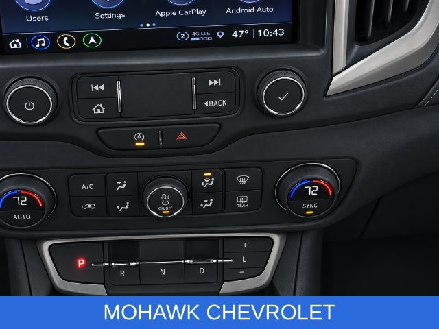 Used 2024 GMC Terrain Denali w/ Denali Premium Package AWD/4WD image 11