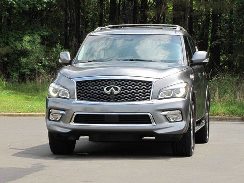 Used 2016 INFINITI QX80 2WD w/ Driver's Assistance Package image 9