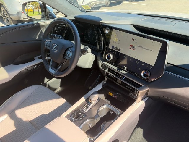 Used 2024 Lexus RX 350 Premium w/ Cold Area Package AWD/4WD image 27