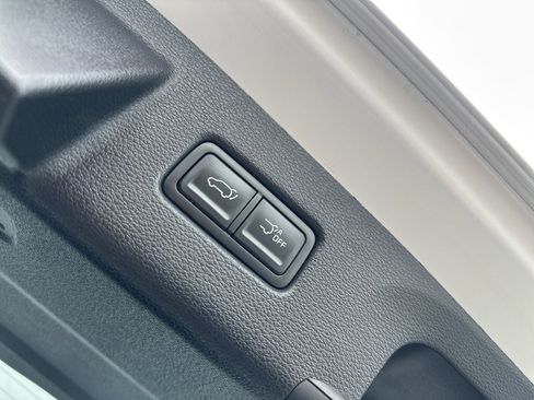 Used 2023 Kia Telluride SX image 37