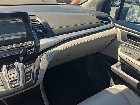 Used 2020 Honda Odyssey EX-L image 24