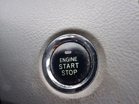 Used 2007 Toyota Avalon Limited FWD image 19