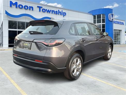Used 2023 Honda HR-V LX image 6