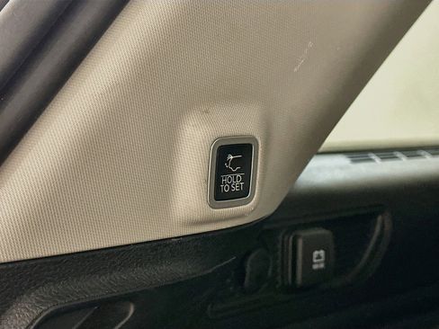 Used 2022 Jeep Grand Cherokee Limited 4xe AWD/4WD image 32