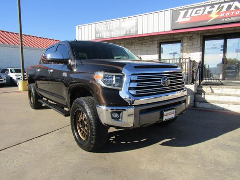 Used 2018 Toyota Tundra 1794 Edition image 6