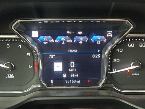 Used 2021 GMC Yukon XL Denali w/ Denali Premium Package AWD/4WD image 20