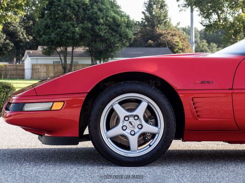 Used 1995 Chevrolet Corvette ZR1 RWD image 4