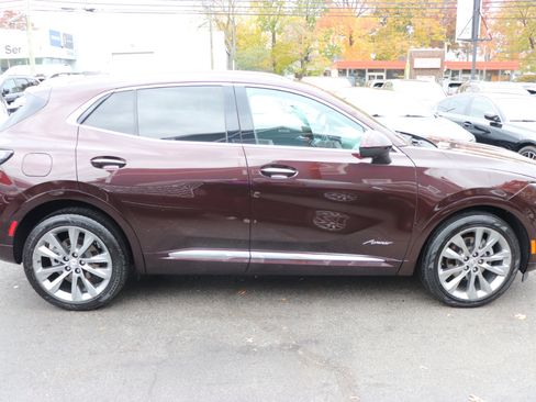 Used 2022 Buick Envision Avenir w/ Technology Package II image 6