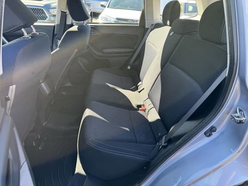 Used 2017 Subaru Forester 2.5i image 8