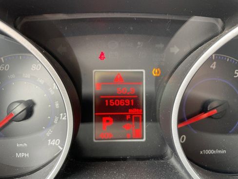 Used 2009 Mitsubishi Outlander SE image 3