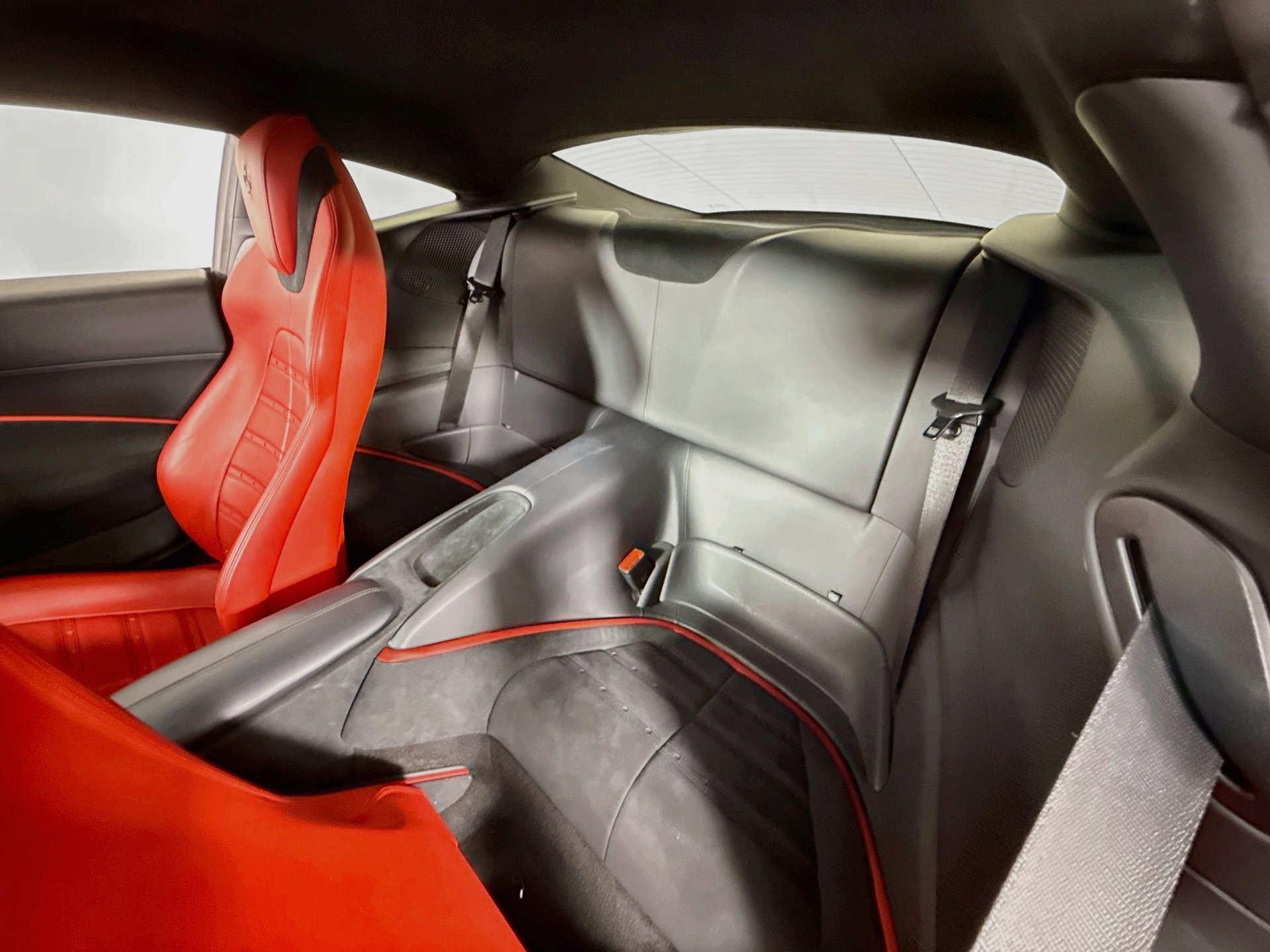 Certified 2021 Ferrari Roma RWD image 19