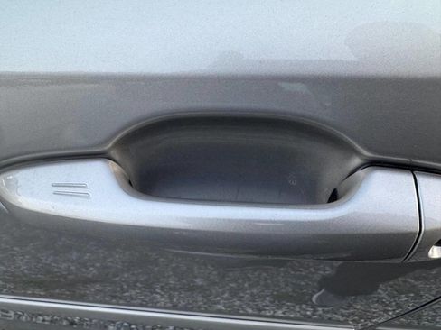 Used 2015 Toyota Highlander Limited Platinum image 47