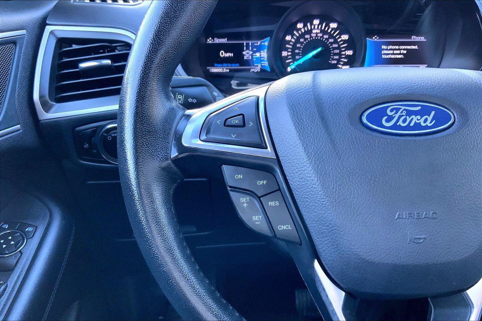 Used 2024 Ford Edge SEL AWD/4WD image 18